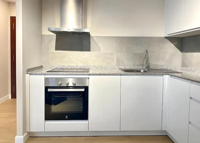 Canton Pequeno Dwelling * A Coruña